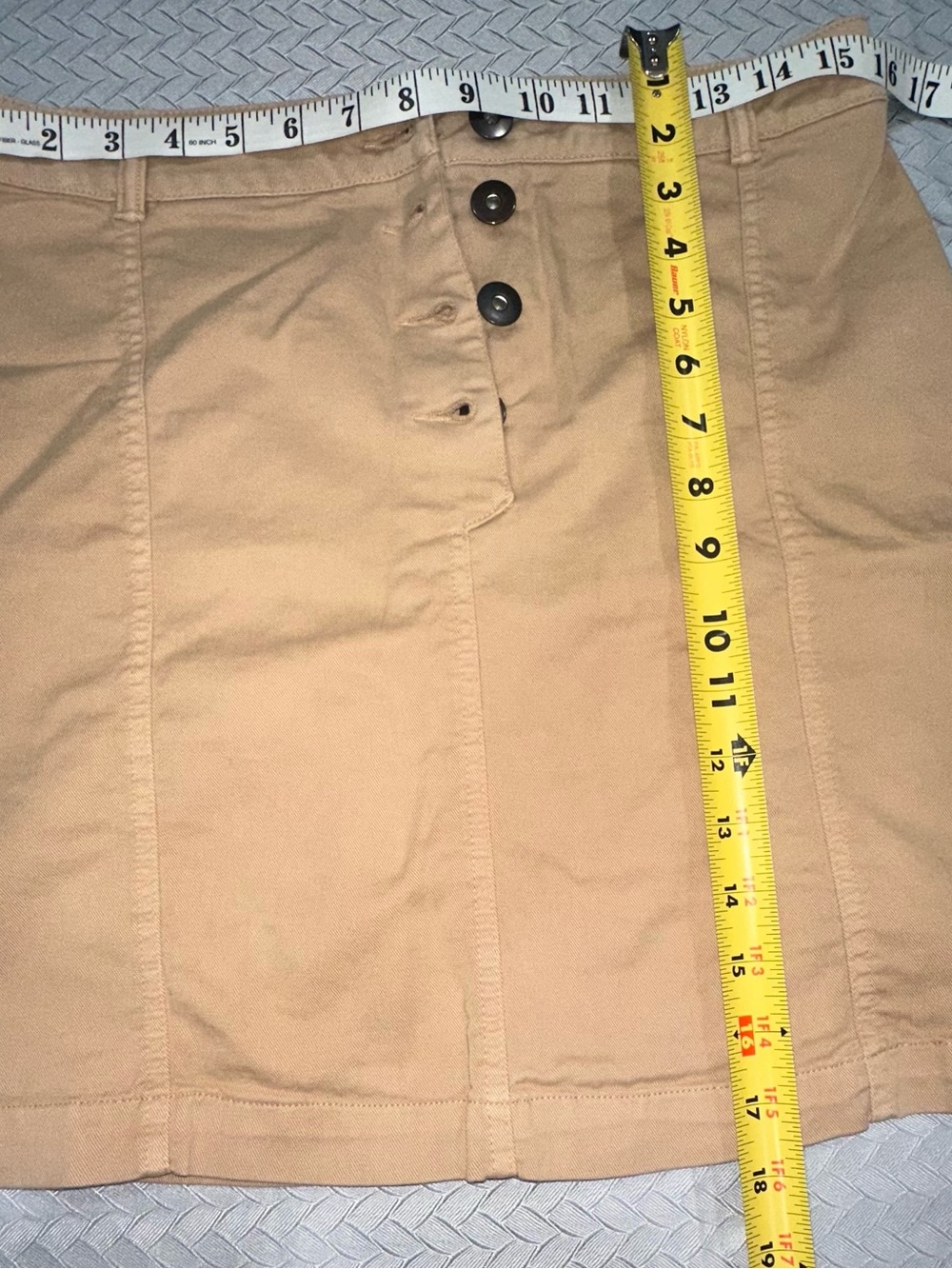Women’s Tan Button-Front Skirt